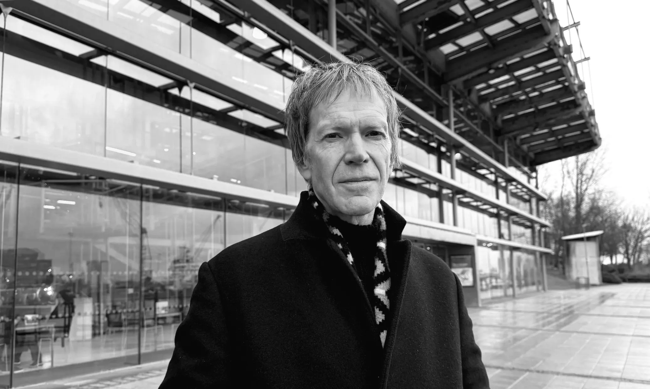 Архітектор центру з скла закликає зберегти будівлю