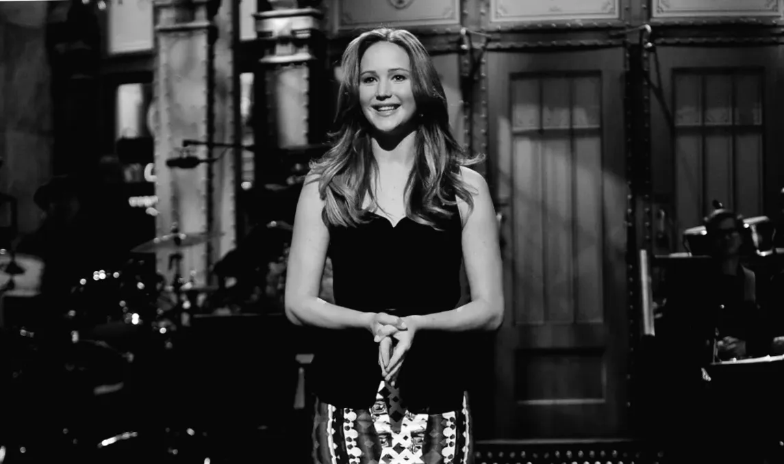 Дженніфер Лоуренс хоче знову вести шоу "Saturday Night Live" після виступу 2013 року: "Я була під великим тиском"
