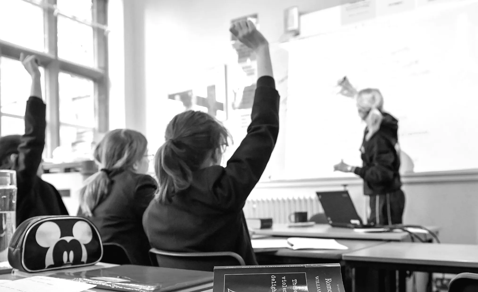 Штрафи для батьків, які виводять дітей із школи, зменшуються