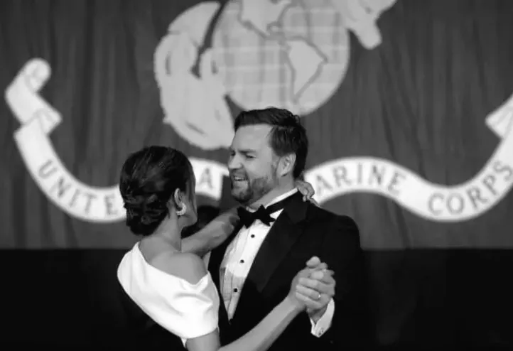 Віце-президент Джей Ді Ванс та його дружина Уша оголошують, що чекають четверте дитя