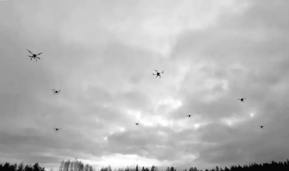 Shield AI та ST Engineering об'єднують зусилля для удосконалення дронів-роїв