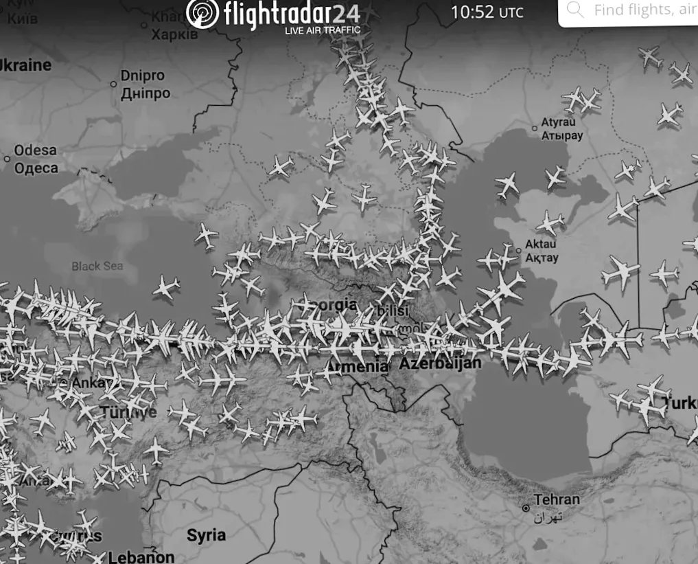 Коридор для самолетів, обхід якого МО зробила вужче, став ще тіснішим.