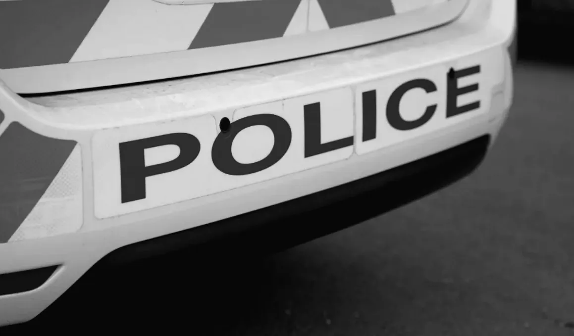 Підліток затриманий після поліцейського переслідування зі швидкістю 150 миль на годину