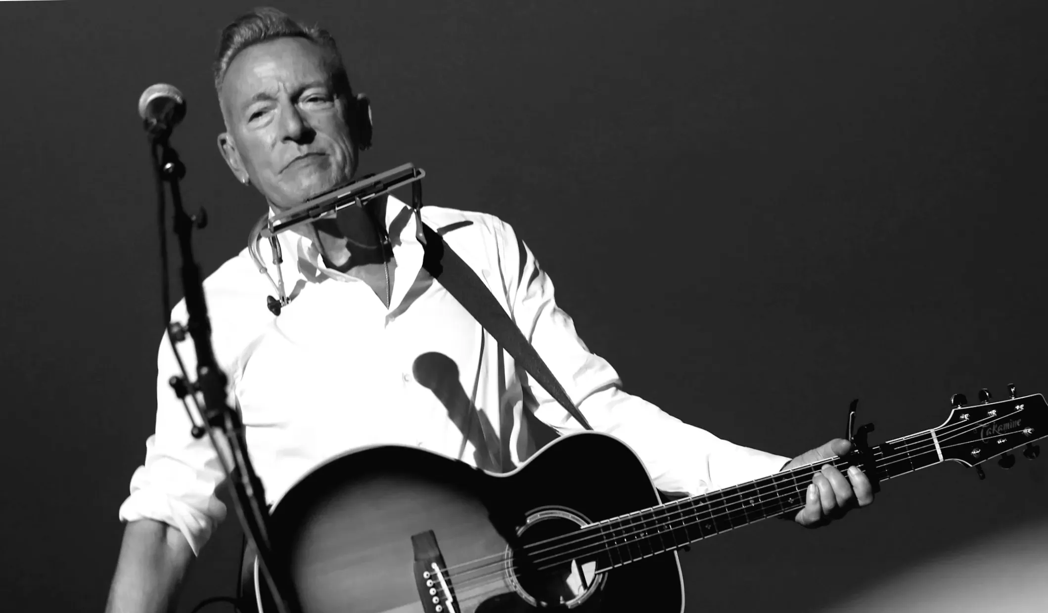 Брюс Спрінгстін різко критикує "гестапо-тактику" ICE та присвячує пісню Рене Гуд під час несподіваного виступу в Нью-Джерсі