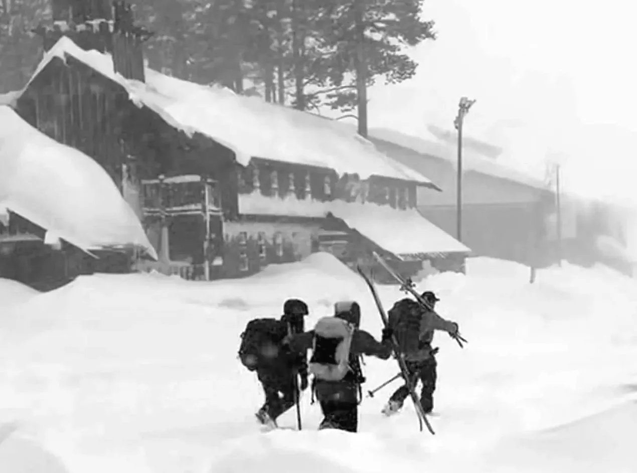 Рятувальники лавини врятували 3 життя, але залишили 9 людей: "Ми всі були у небезпеці"