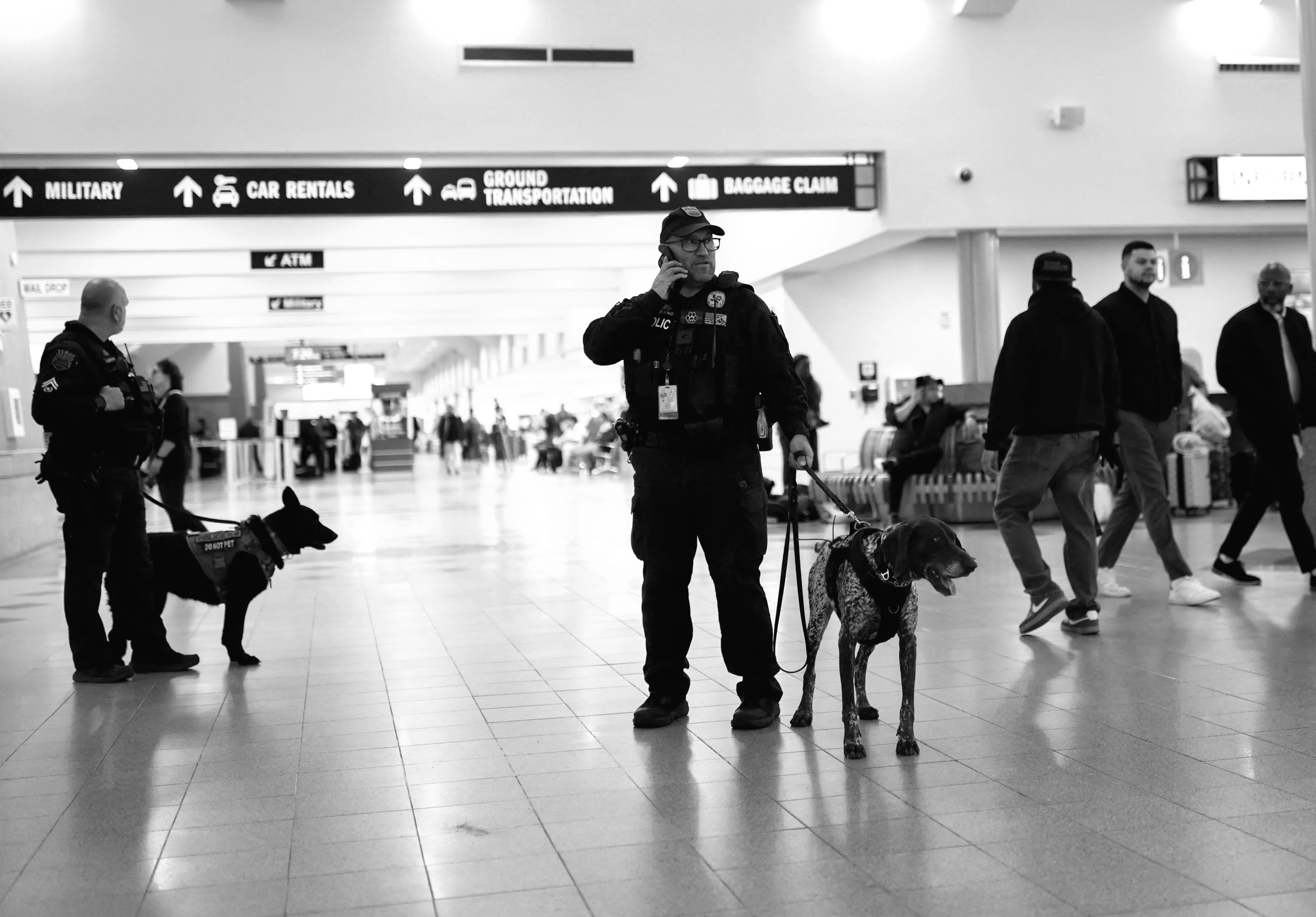 Розбіжності у комунікації через закриття повітряного простору над Ель-Пасо спонукають до обвинувачень уряду Трампа