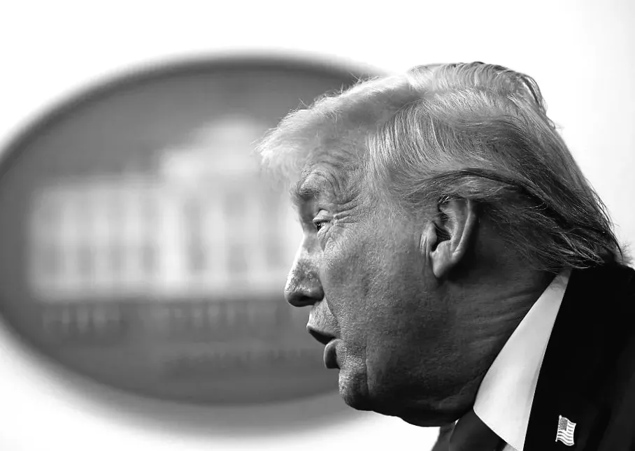 Трампу на Всемирном экономическом форуме в Давосе угрожает недоверие мира в критический момент, созданный им самим.