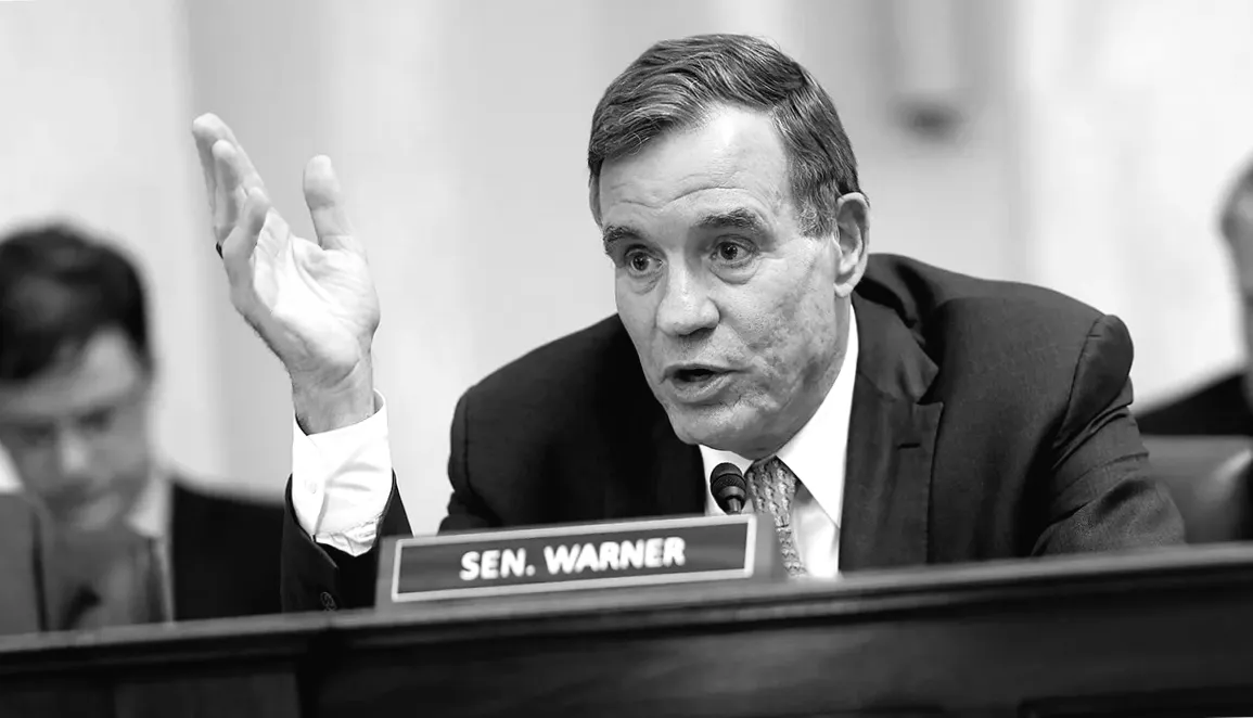 Сенатор Ворнер визнає помилку Байдена на кордоні, але стверджує, що ICE зараз спрямовується на некриміналів.