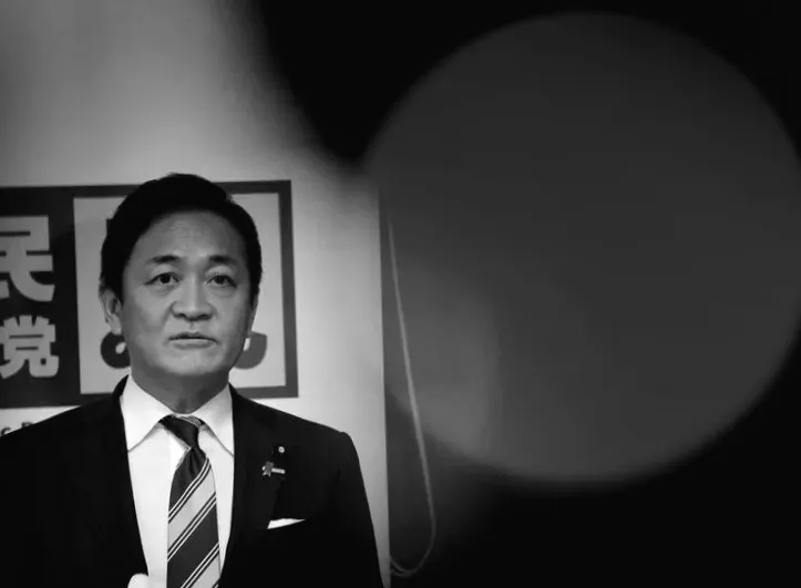 Ексклюзив: Японія повинна рішуче відреагувати на продаж облігацій, - каже глава опозиції.