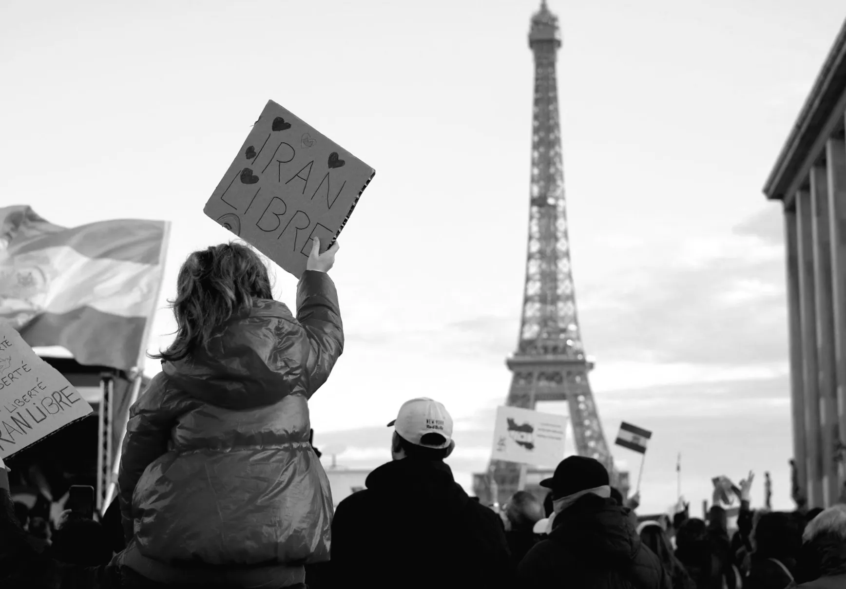 Іран попереджає про "небезпечні наслідки" після того, як ЄС визначив Пасдаран як терористичну організацію.