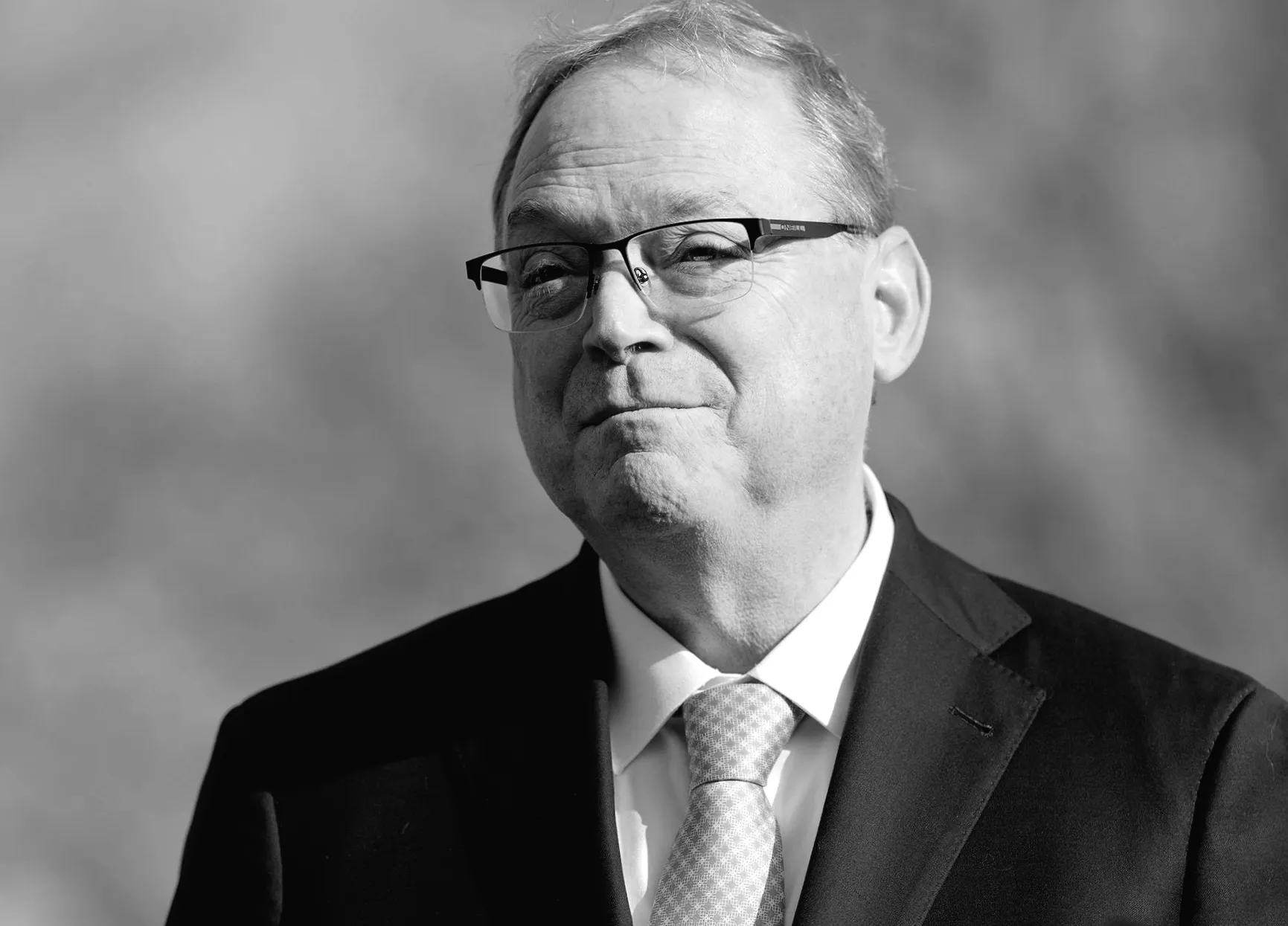 Кевін Хассетт вимагає покарання для дослідників ФРС через звіт про те, що американці платять мита