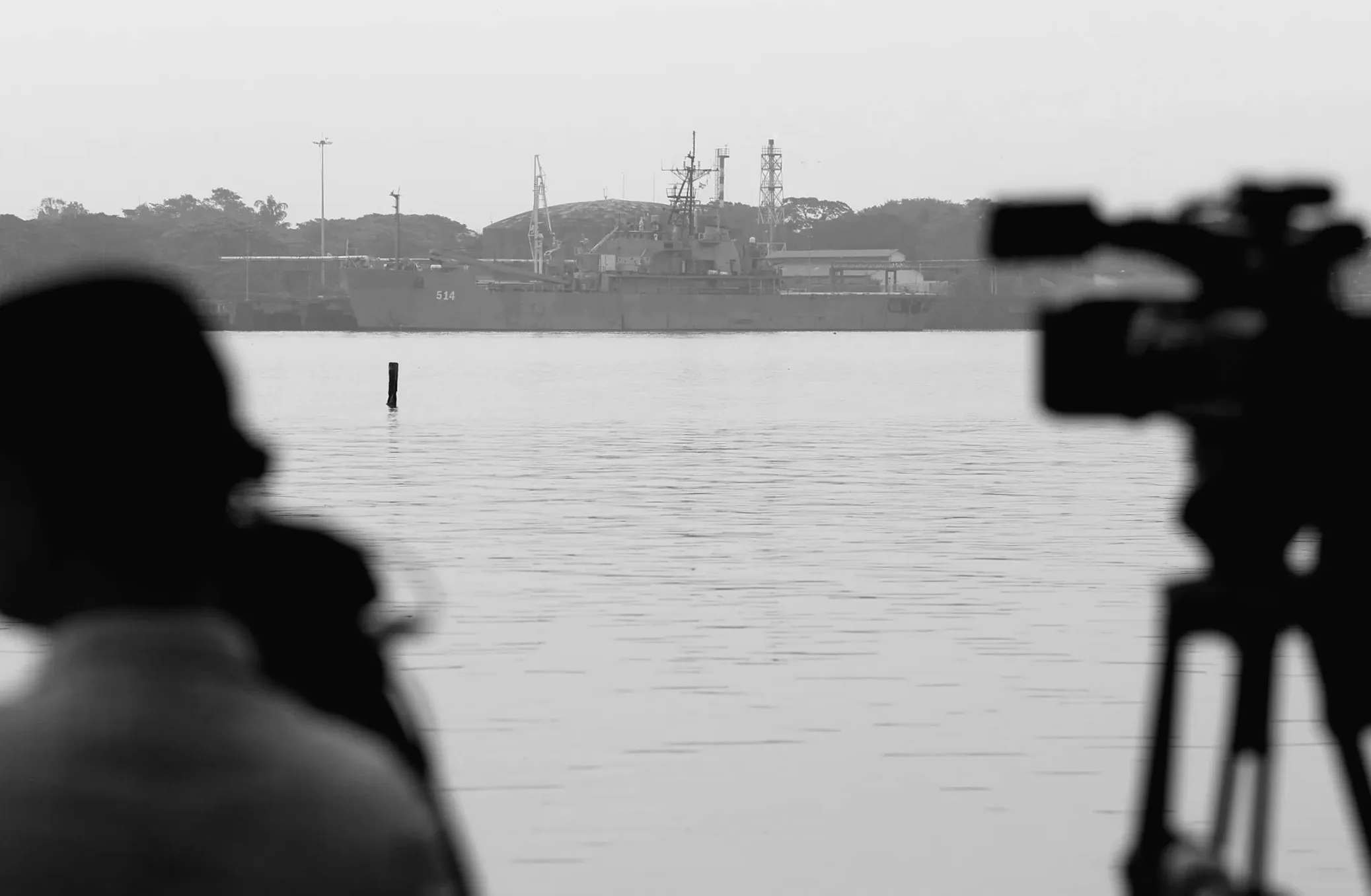 Дві іранські військові кораблі знаходять притулок в Індії та Шрі-Ланці