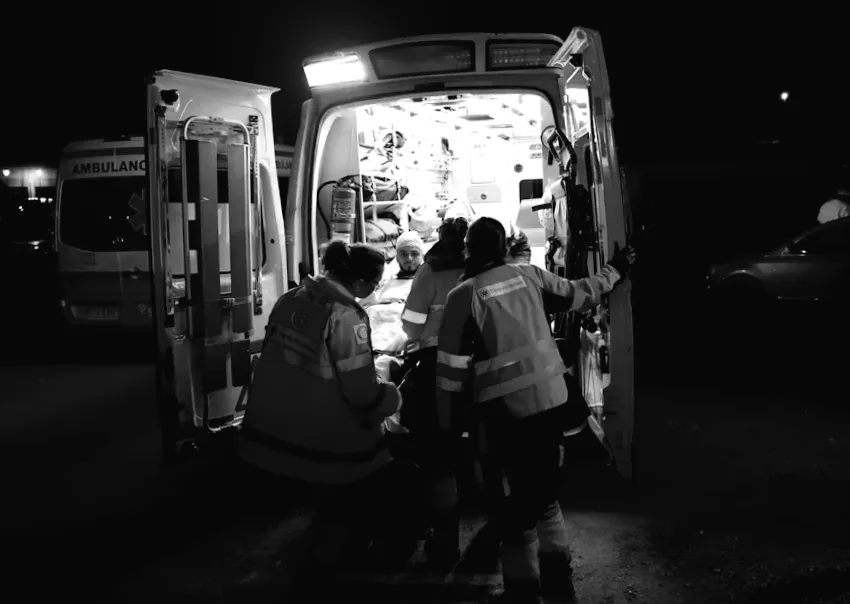 Підвищується кількість жертв зіткнення поїздів в Іспанії до щонайменше 39, поки рятувальники шукають ще тіла.