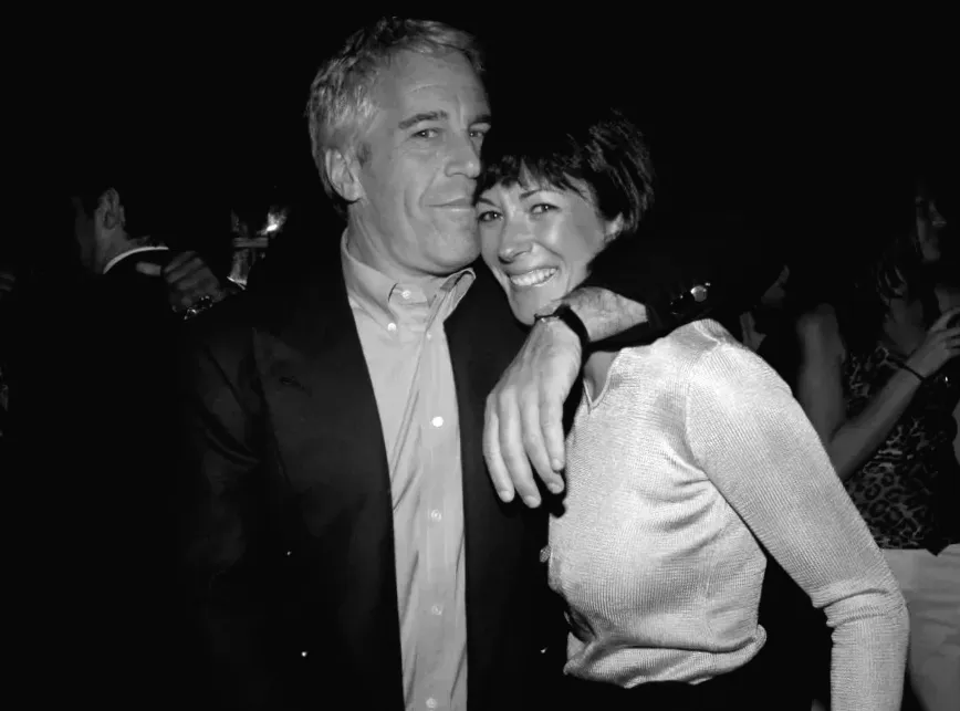 Деталі про обшук ранчо Зорро Джефрі Епштейна