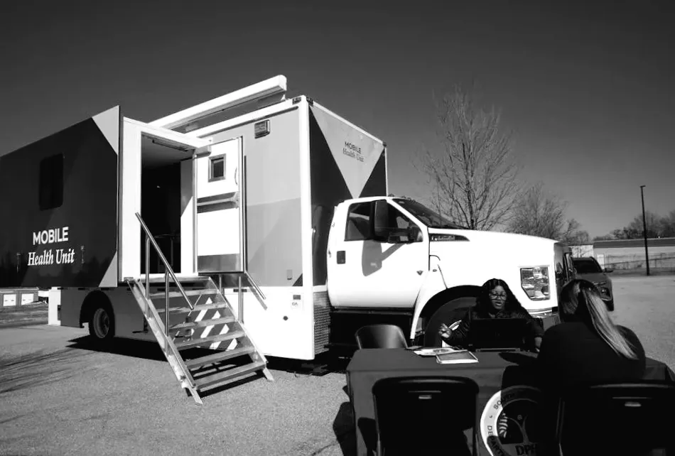 Незмінні бюджети для громадського здоров'я: коли невизначеність у федеральному фінансуванні шкодить насправді, навіть якщо гроші пізніше повертають.