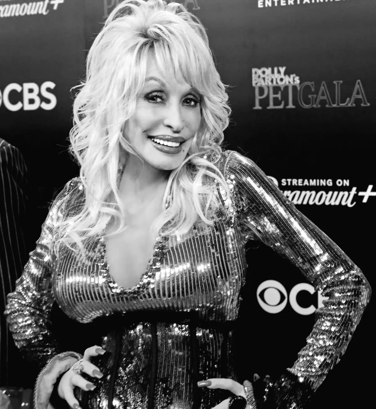 Поклонники называют ремейк песни Долли Партон 1977 года "Благословением"