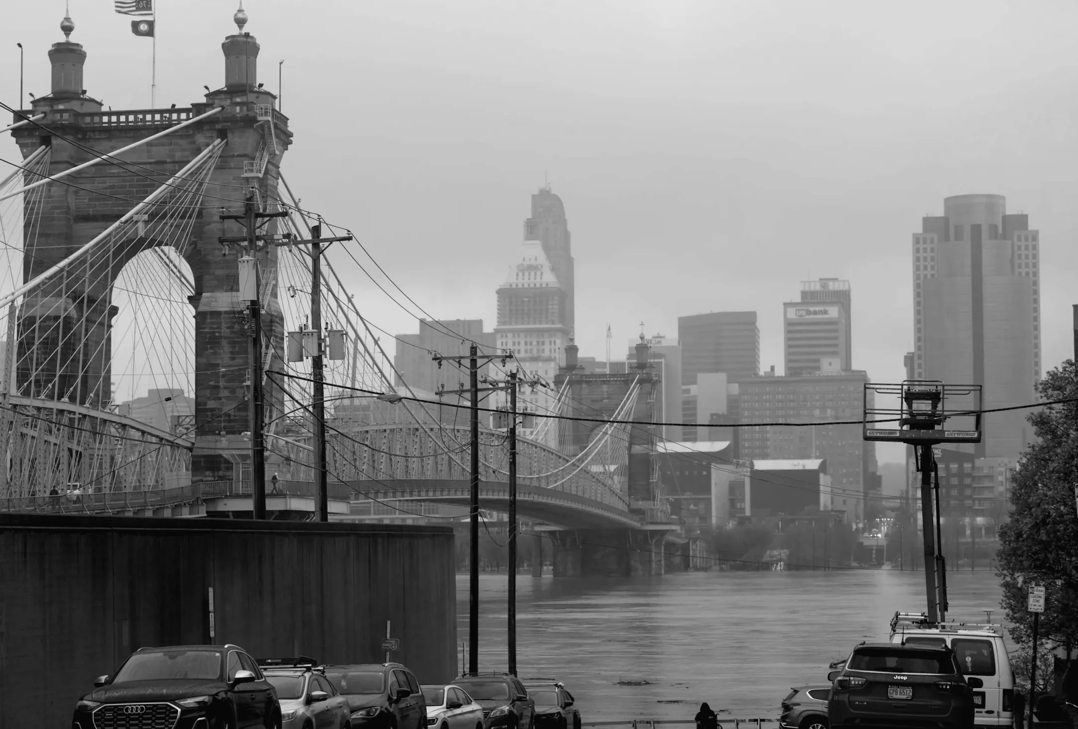 Збільшення температури, перерва в дощах, але загроза стихійних лих висока