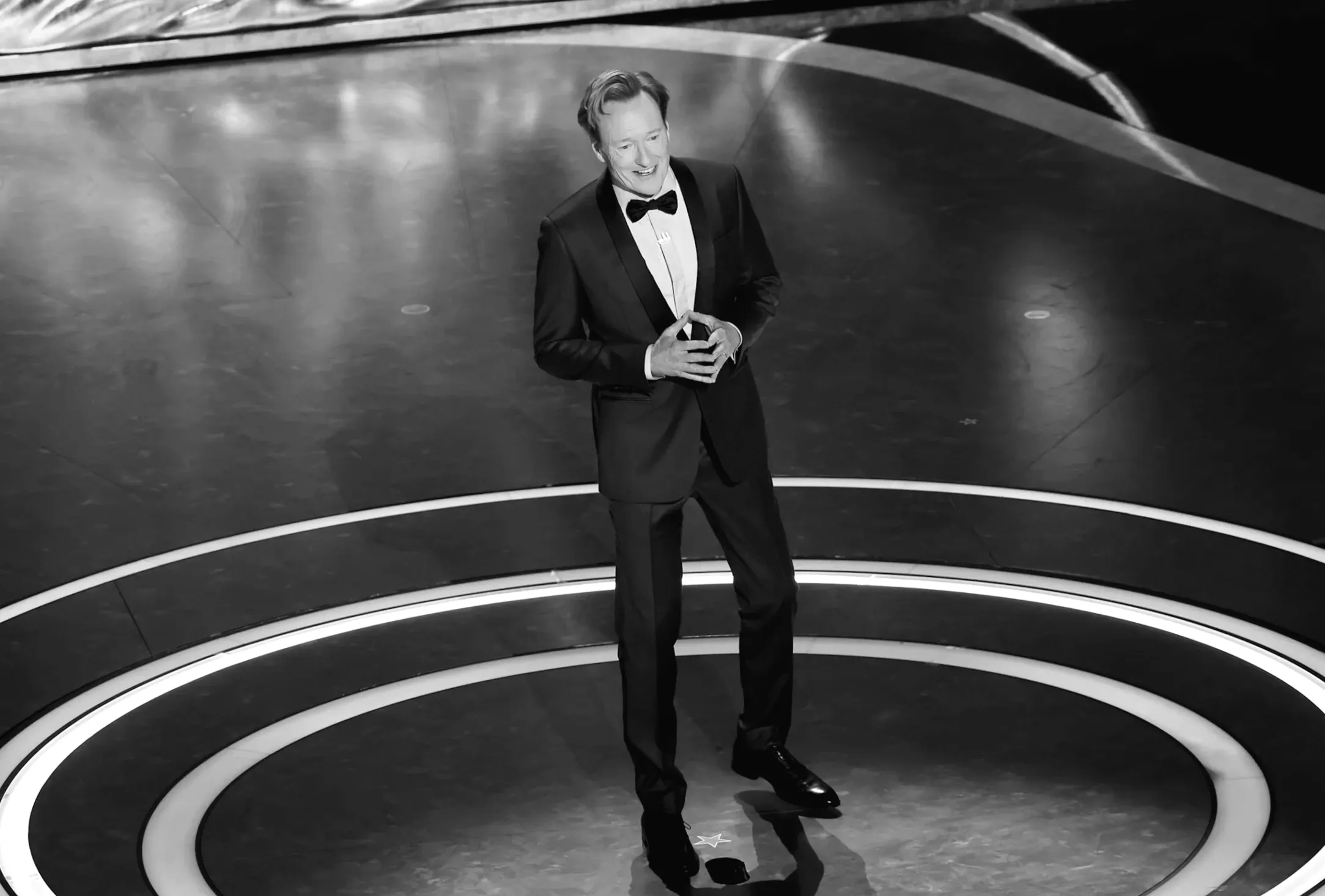 Конан О'Брайен намекає на всі "можливості" для Оскарів 2026.