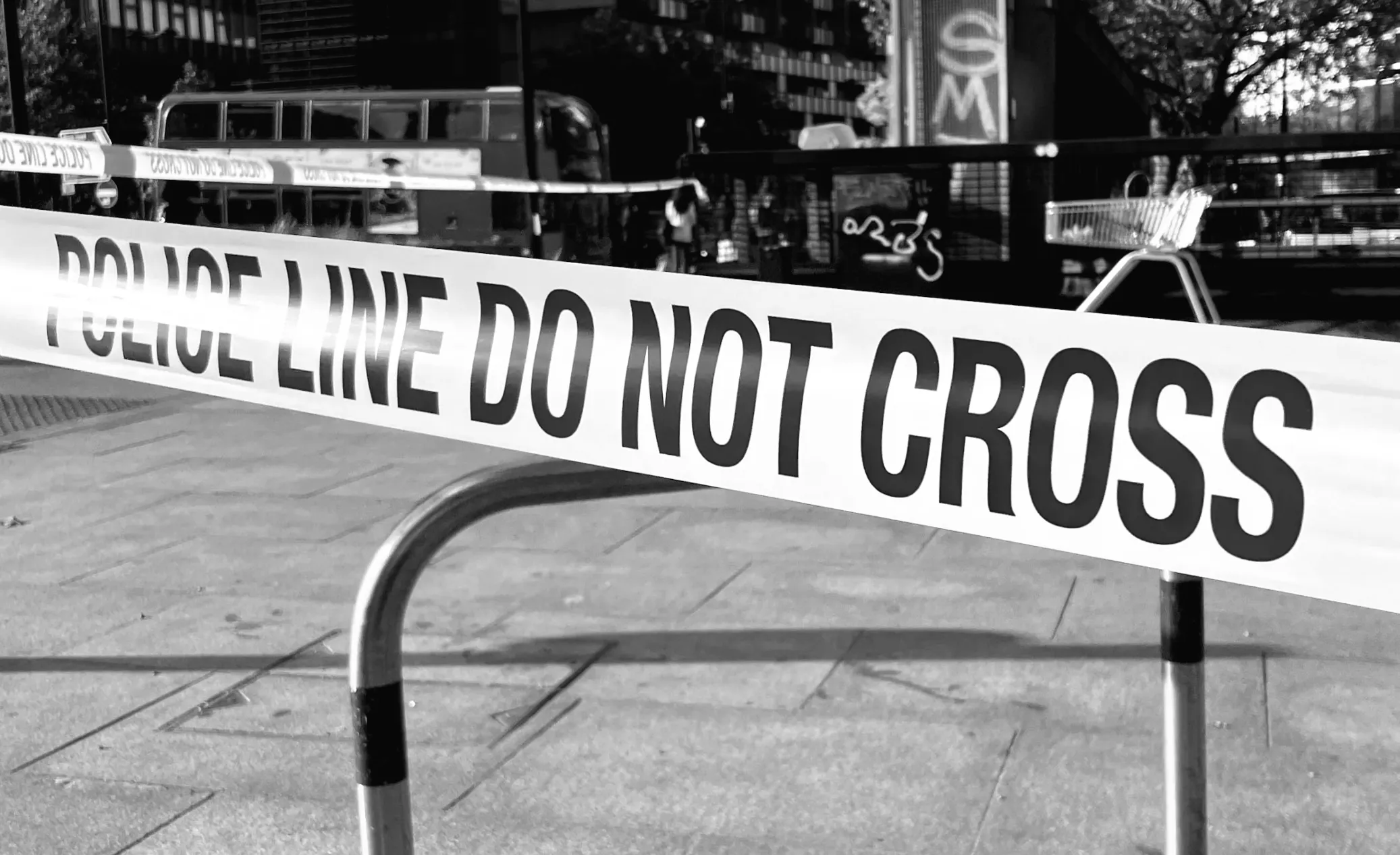 Затримано за вбивство після знаходження тіла чоловіка, 82 років, у будинку