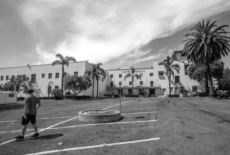 Барабак: Каліфорнія стикається з розпадом правди. Сакраменто повинно вжити заходів.