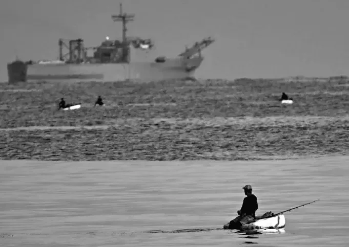 Дві кораблі військово-морських сил Мексики доставили гуманітарну допомогу на Кубу