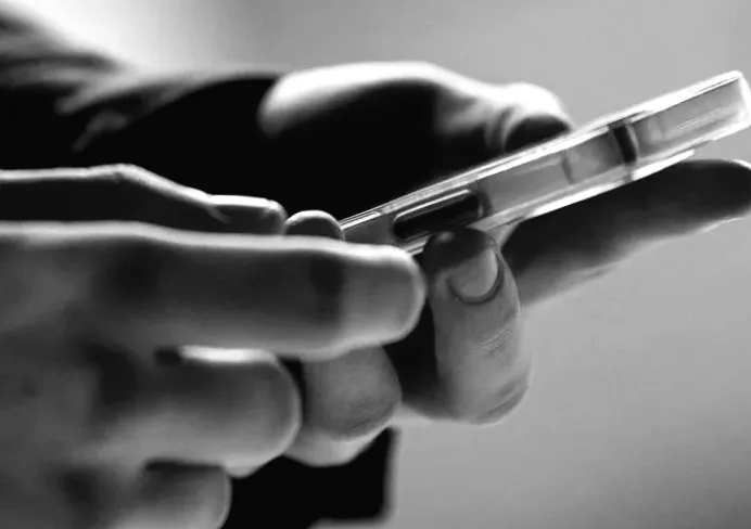 Іспанія розслідує X, Meta, TikTok через AI-згенерований матеріал про сексуальне насильство над дітьми