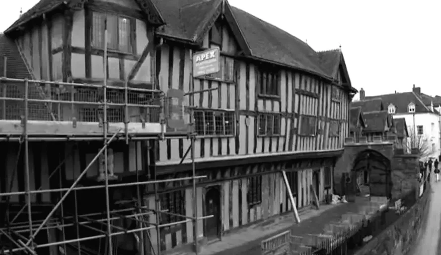 Перша жінка-керівник будинку ветеранів йде на пенсію.