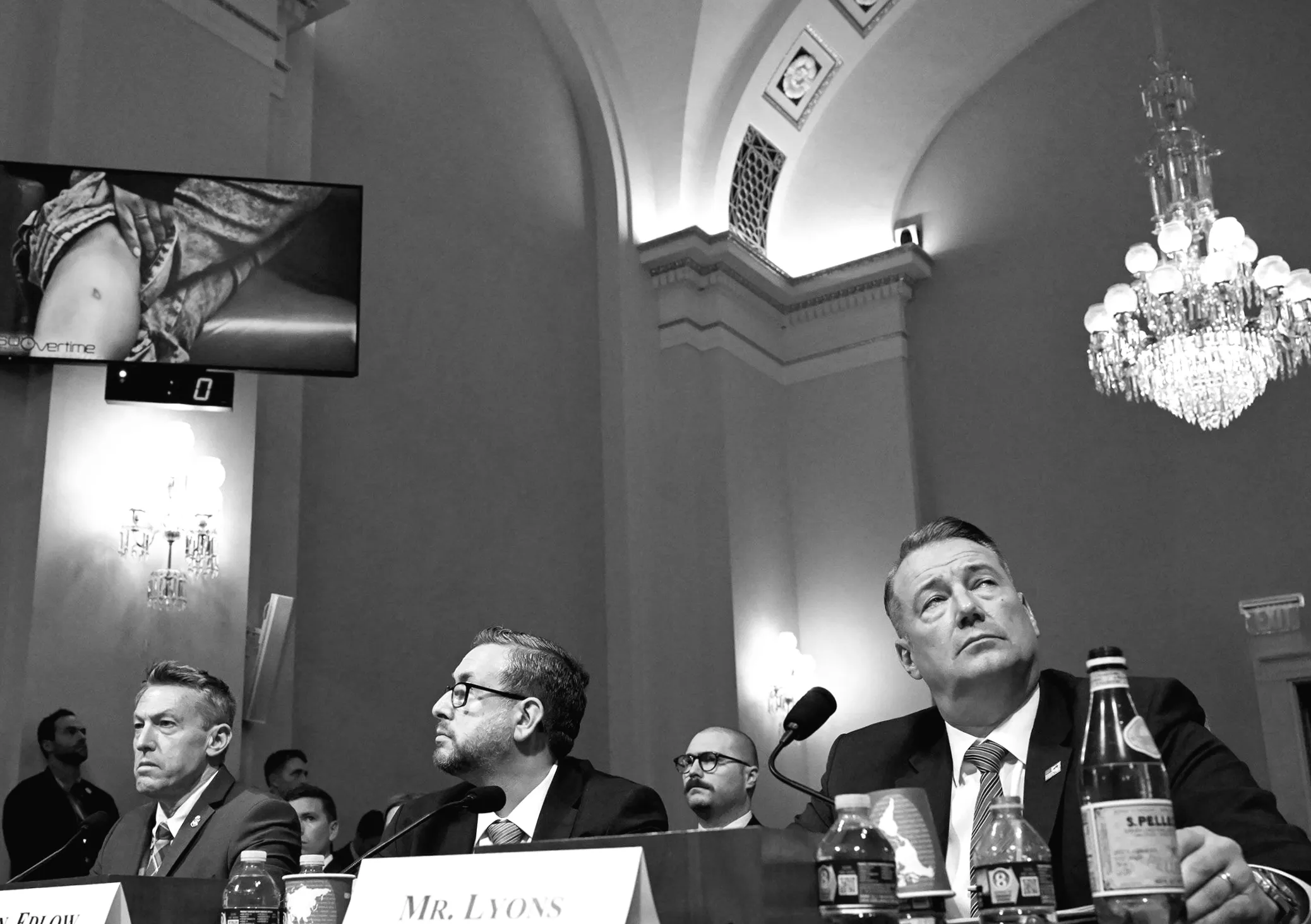 Висновки з напруженої допитки в Конгресі з представниками Трампа з питань імміграції