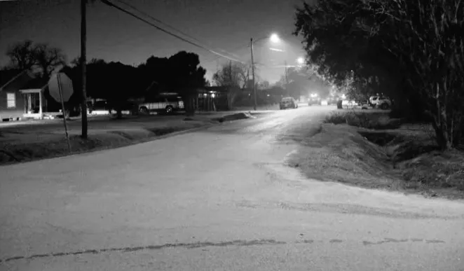 Злодій вкрав автомобіль з будинку на сході міста, але що було всередині, вразило