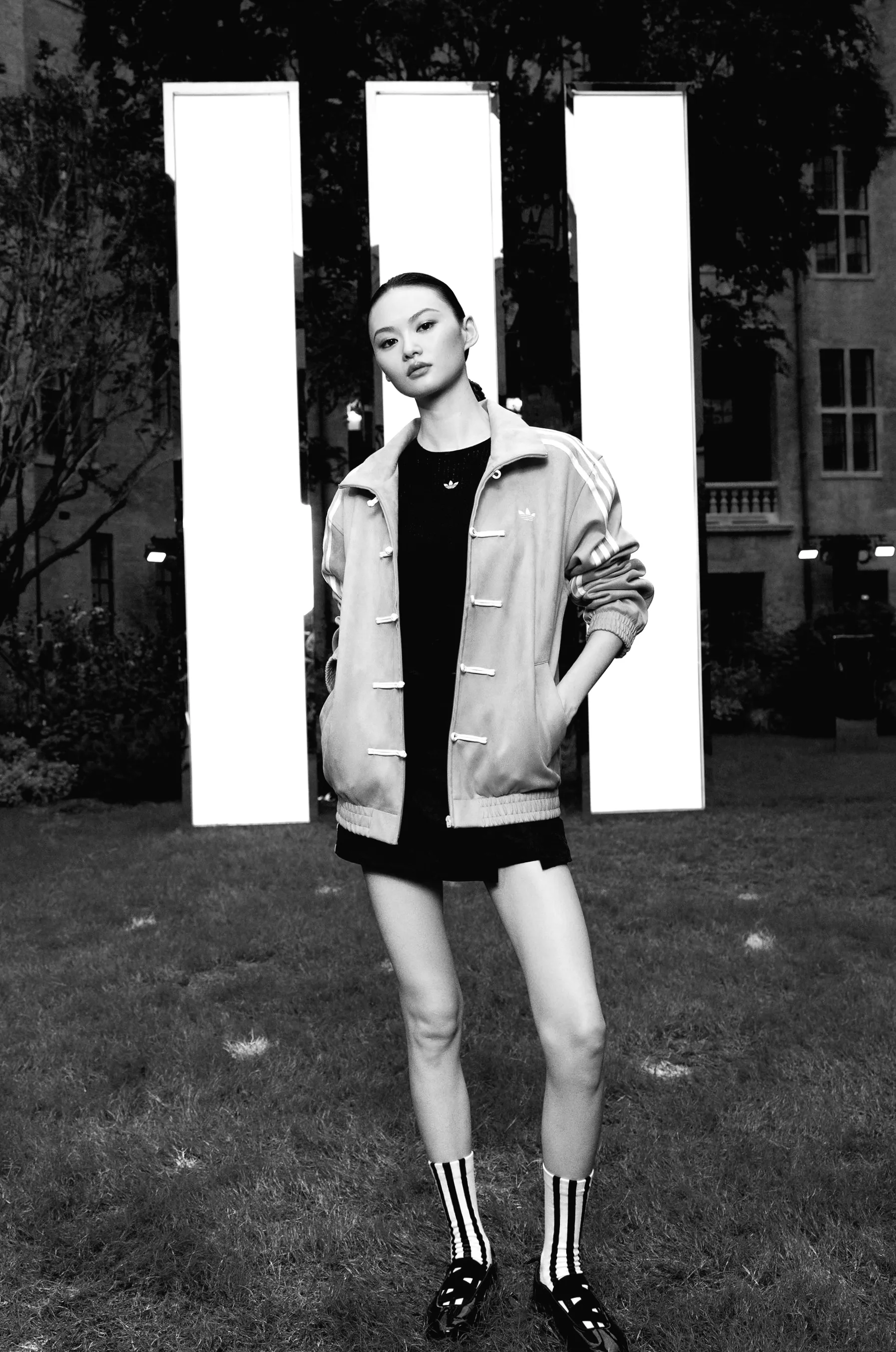 Чому куртка Adidas "Китайського Нового Року" стала вірусною