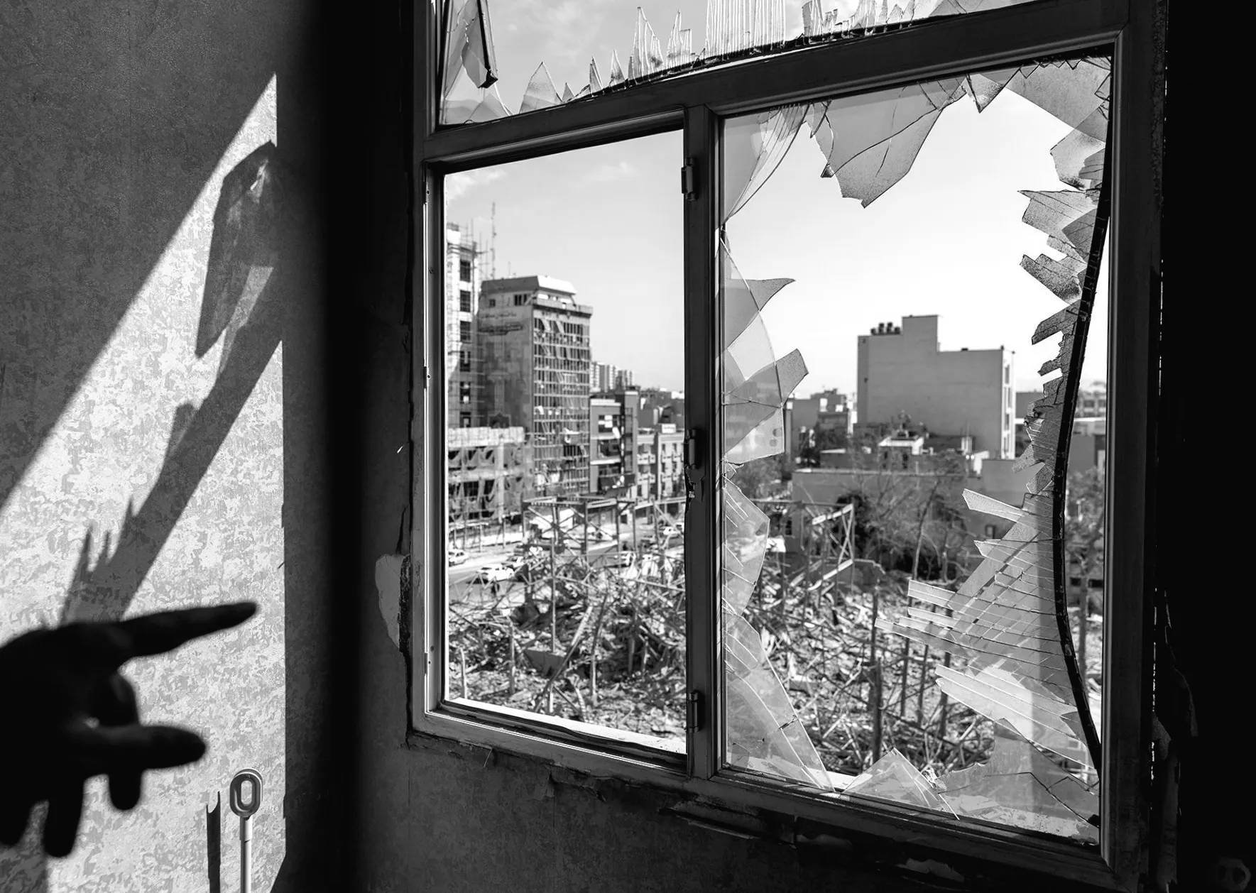 Іранська розвідка повідомляє США про можливість переговорів про закінчення війни, але американські посадовці кажуть, що немає активних переговорів