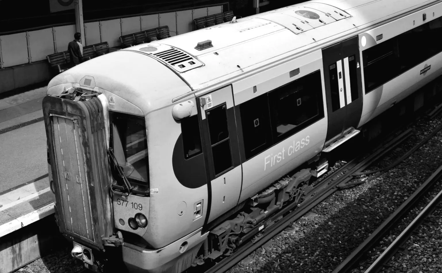 Штраф у розмірі £3,600 накладено за неоплачені квитки на поїзд