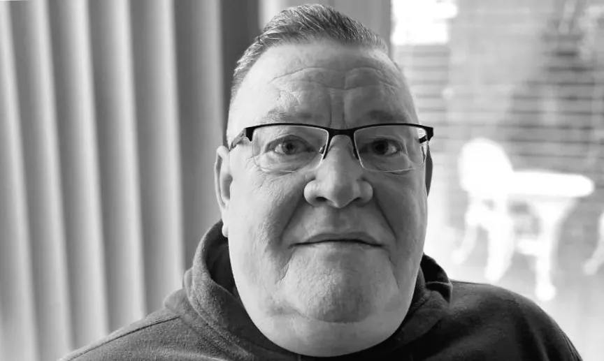 Мешканці самі забирають пошту через затримки в доставці