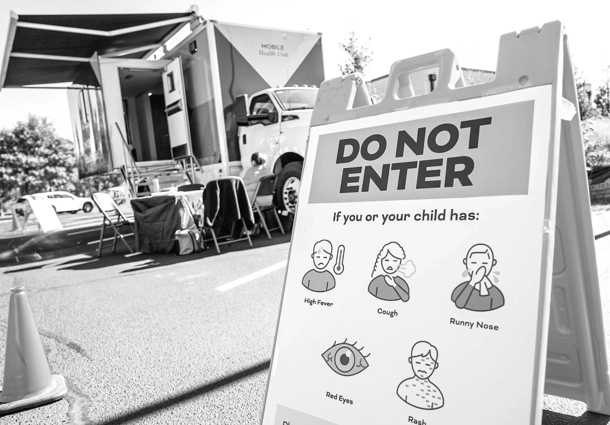 Підвищення випадків кору, дивовижна гробниця, підвищення енергії: Огляд новин дня