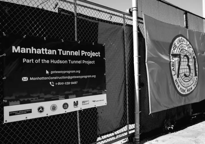 Суддя США визнав незаконним зусилля Трампа щодо припинення конгестійного ценоутворення в Нью-Йорку.