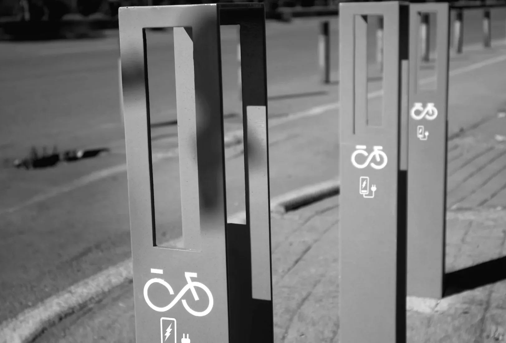 Міська влада планує забезпечити безкоштовне заряджання електровелосипедів для всіх мешканців: "Це не мінімальне рішення"