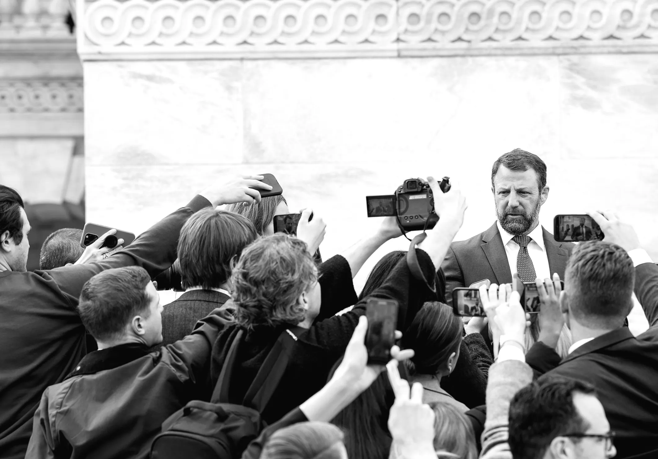 Хто такий Марквейн Маллін, кого Трамп висунув на заміну Крісті Ноем на посаді міністра внутрішньої безпеки?