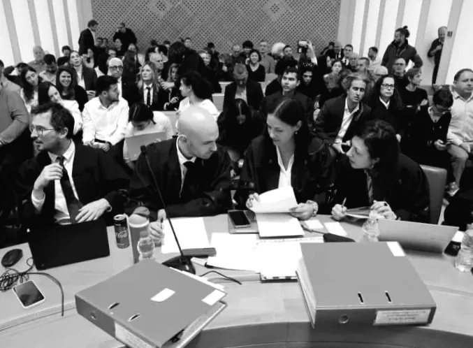 Чи було законним рішення уряду про закриття Армійського радіо? Розгляд у ВСС розпочався