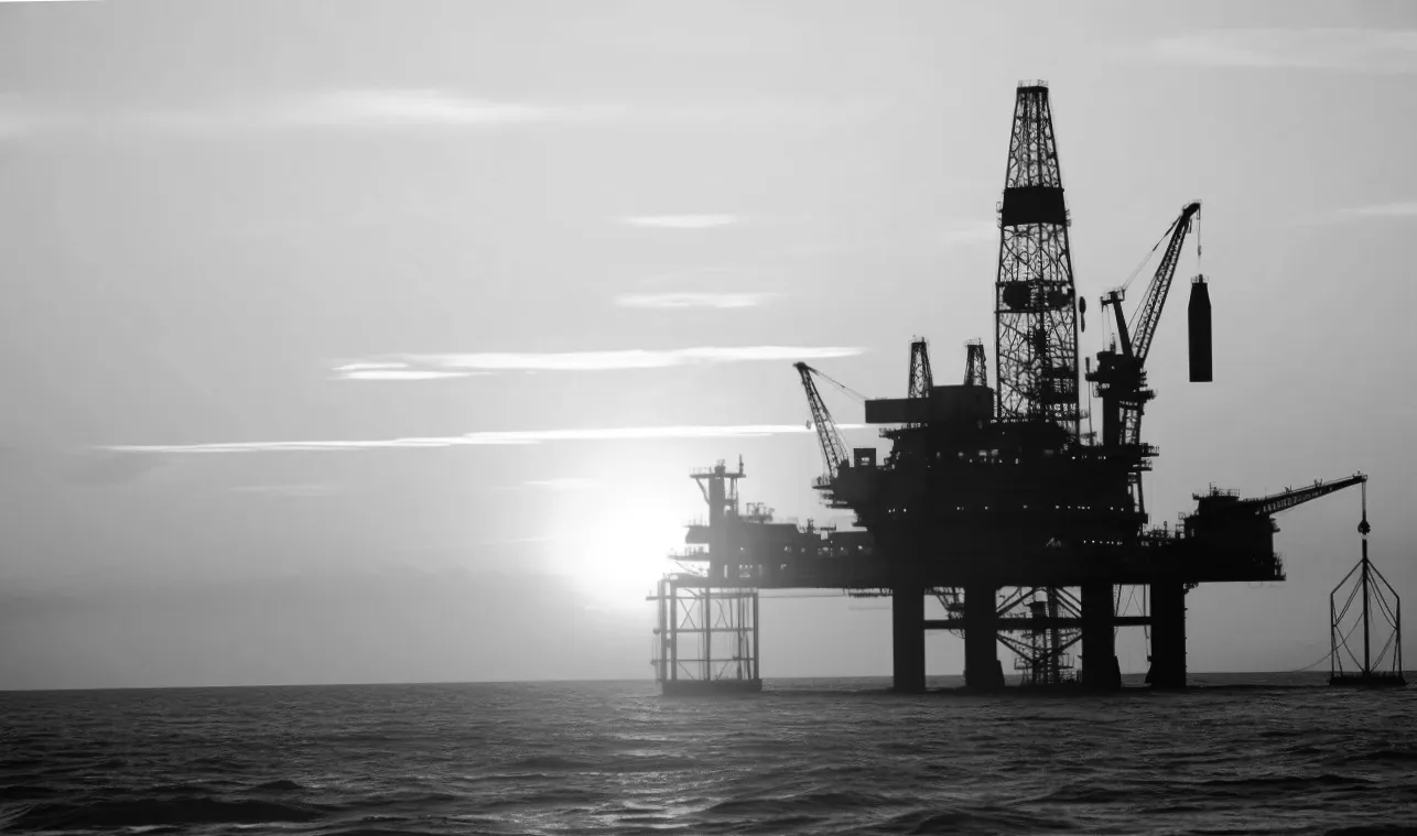 Акції Murphy Oil (MUR) зростають після важливого відкриття родовищ нафти в українському шельфі В'єтнаму.