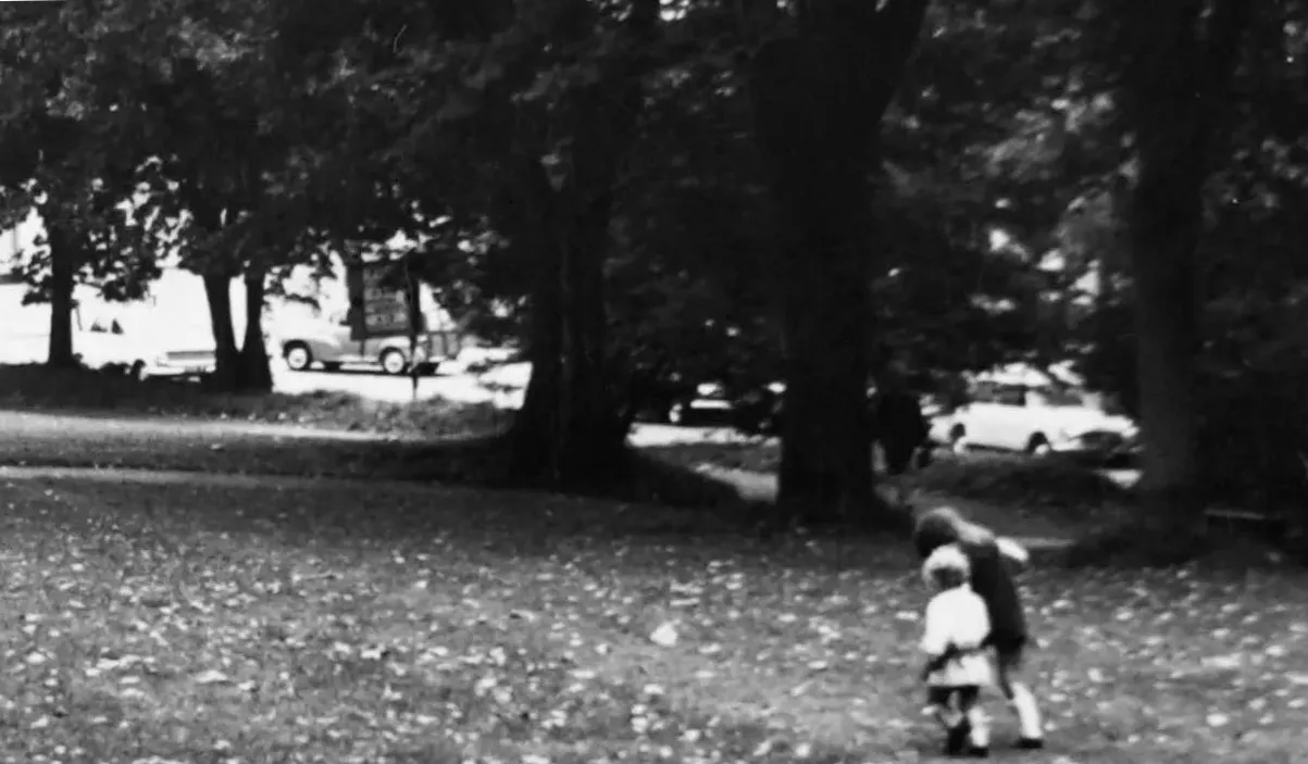 Сестри зустрілися після 50 років розлуки через вбивство матері