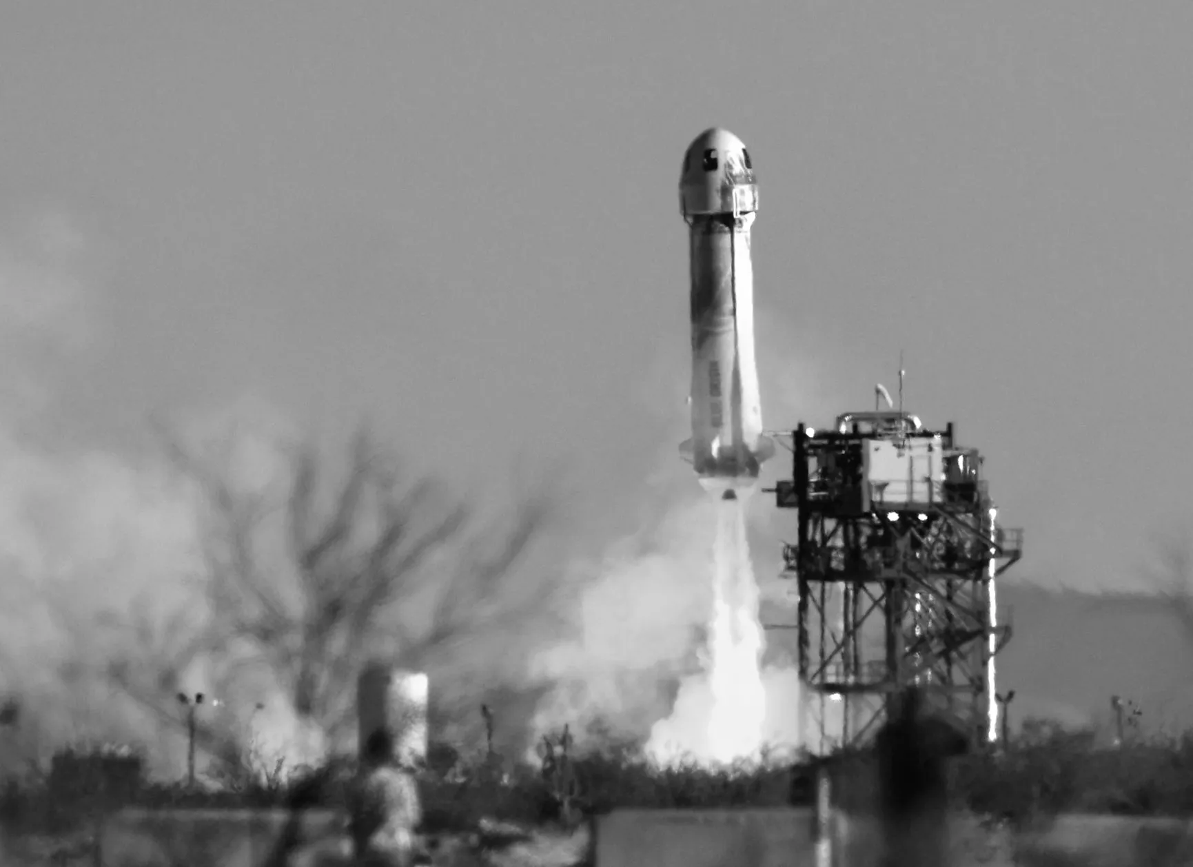 Blue Origin призупиняє космічний туризм для акцентування на посадці на Місяць