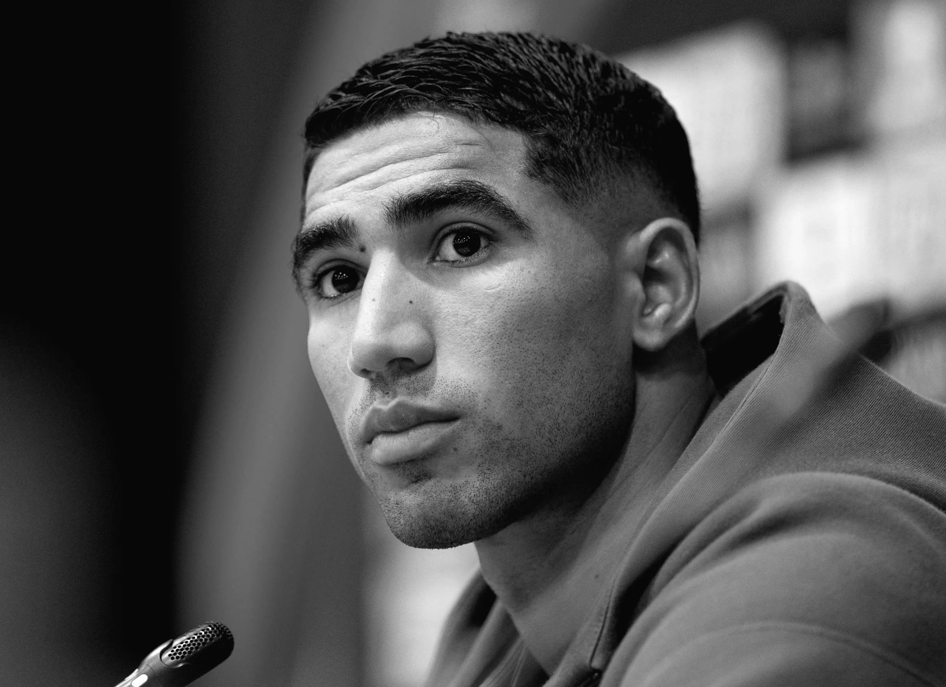 Суд вирішив, що футболіст ПСЖ Ашраф Хакімі буде судитися у справі про насильство, адвокат планує подати апеляцію.