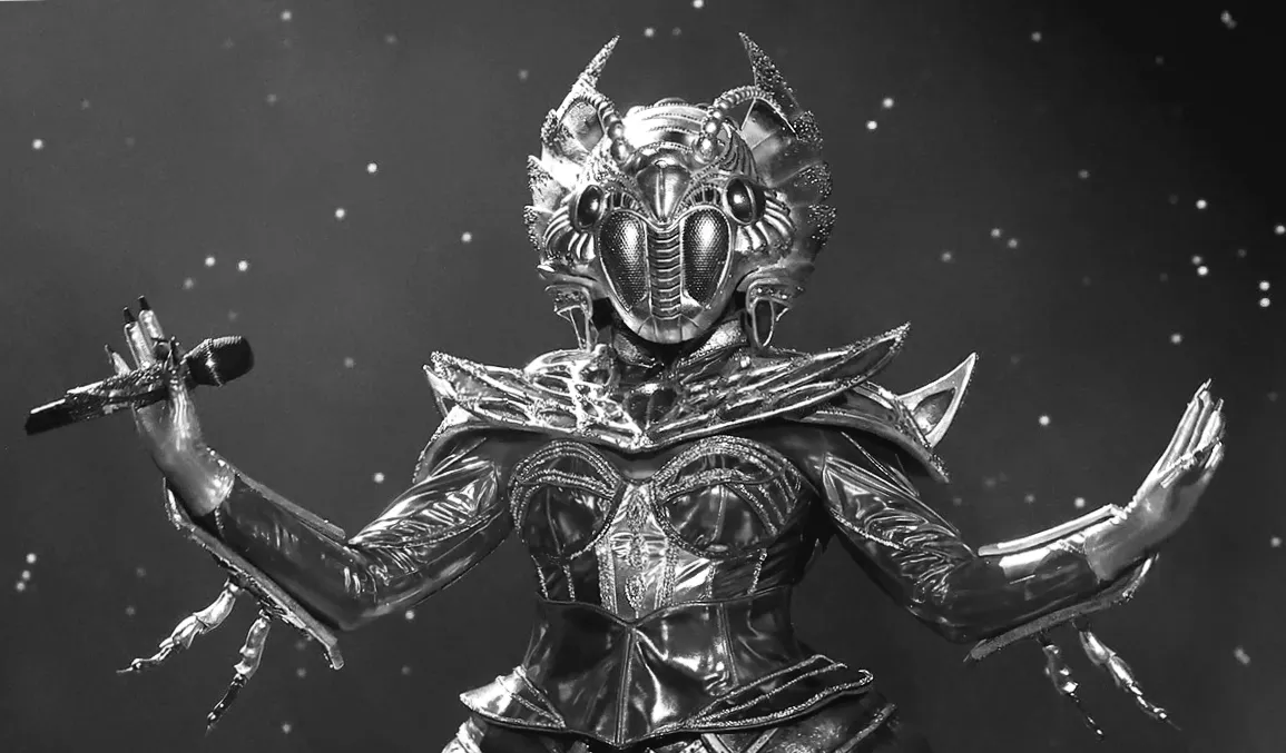 Хто приховується під маскою Скарабея на шоу "Маска"? Її підказка була дуже очевидною