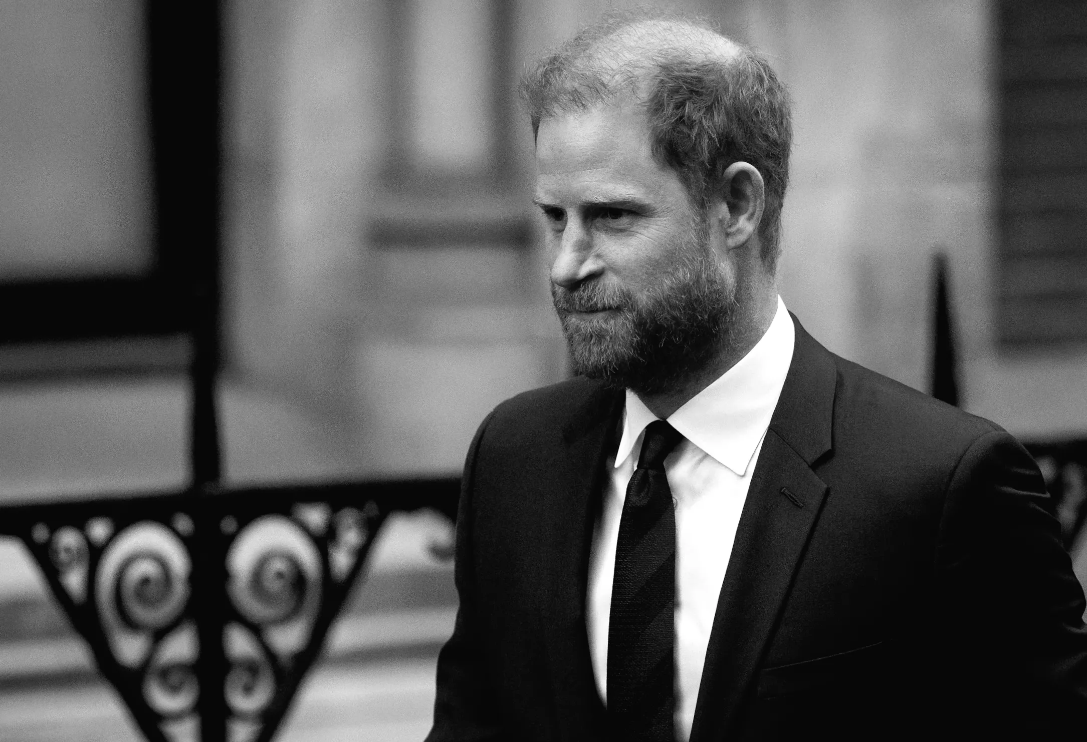 Принц Гаррі вразився та ствердив, що Daily Mail зробив життя Меган нещасливим.