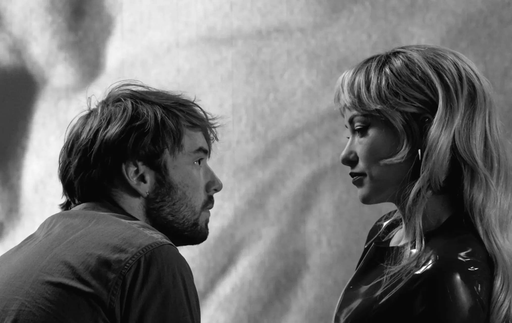 "Фалоімітатори, кляпи та трійки: відвертий трилер Олівії Уайлд «Я хочу твого сексу» розігріває Санденс"