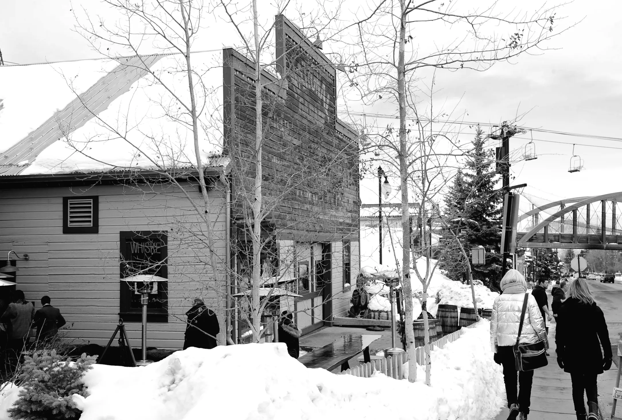 Чоловіка затримали під час вечірки CAA на Санденсі після расистського інциденту.