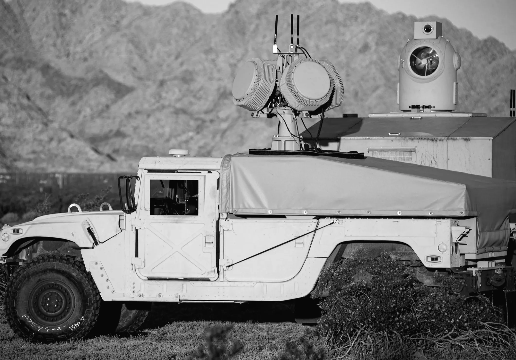 Американська армія торгової продукції ставила у негодування аеропорт в Ель-Пасо через лазерну зброю