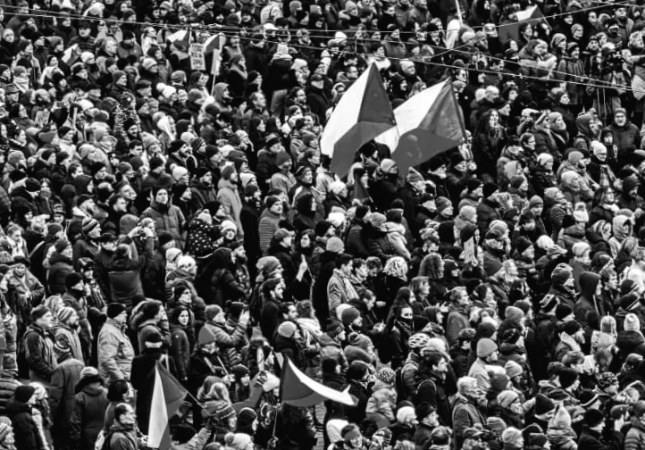 Чеські протести відстоюють президента Павла у конфлікті з урядом