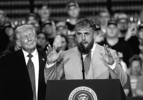 Чи справді Дональд Трамп підтримав Джейка Пола?