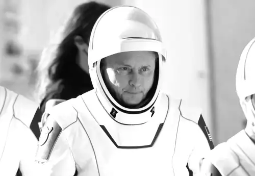 Медичний стан астронавта Майка Фінке призвів до раннього завершення місії